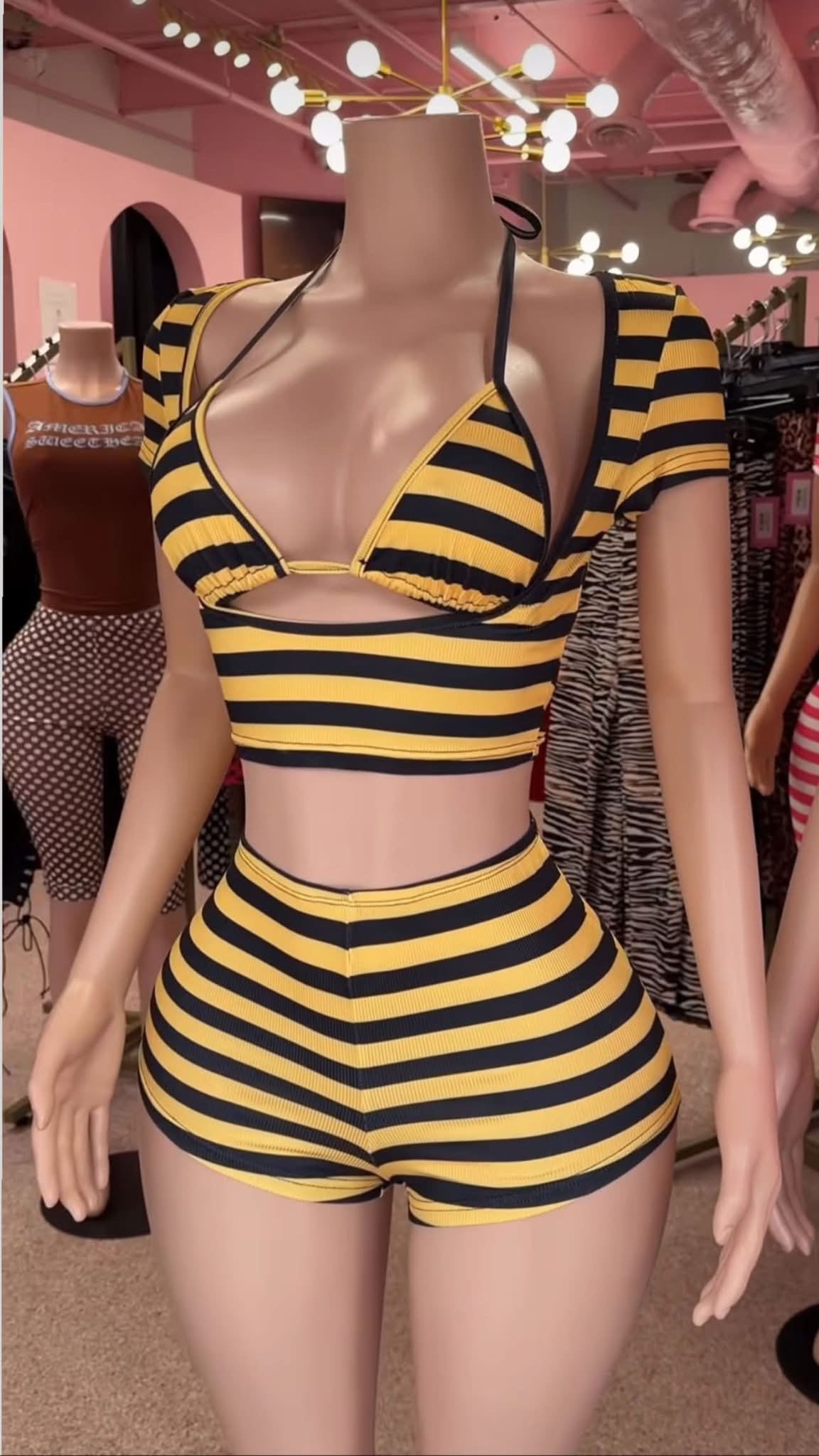 Strippes short set