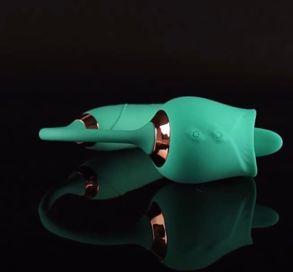 Daddy twins- rose tongue dildo.